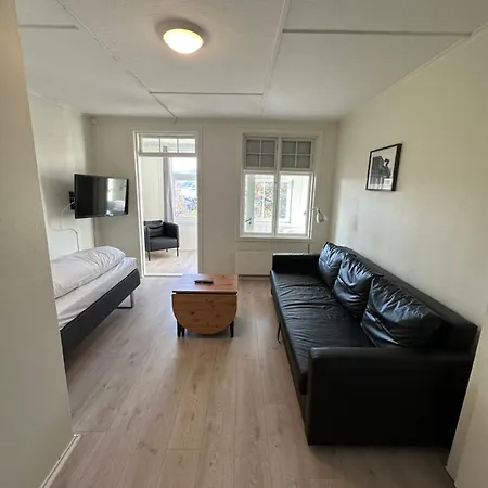 - Sentrums * Лиллехамер